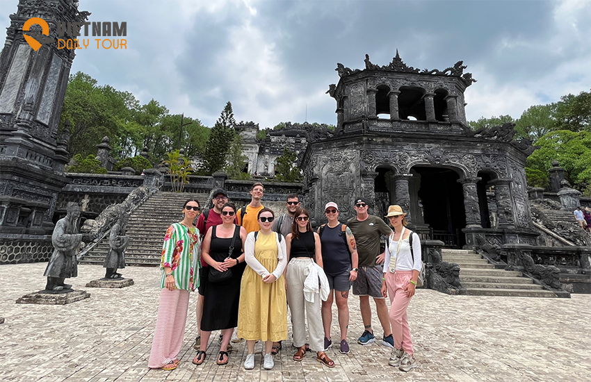 Vietnam-Daily-Tour