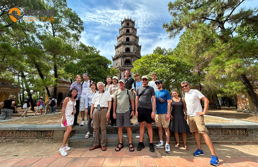 Vietnam-Daily-Tour