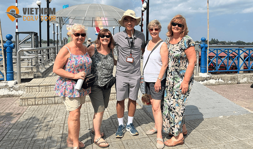 Vietnam-Daily-Tour