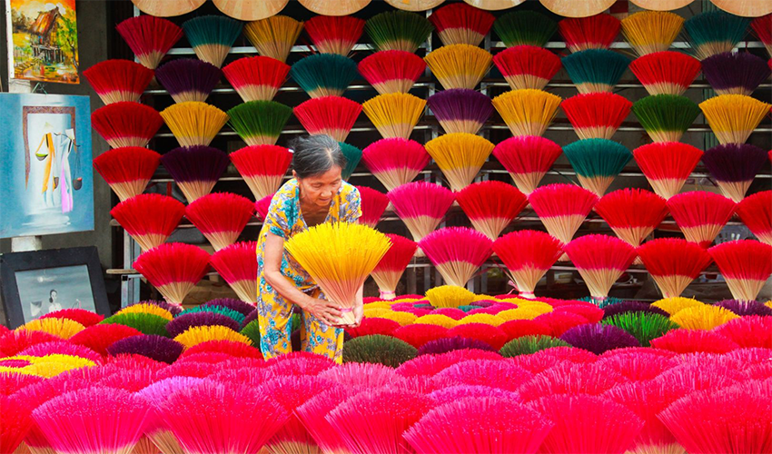 hue-city-group-tour-thuy-xuan-village
